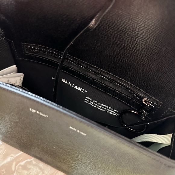 Off White Binder Clip Bag c/o Virgil Abloh (Black Saffiano Leather) AUTHENTIC - Picture 11 of 12